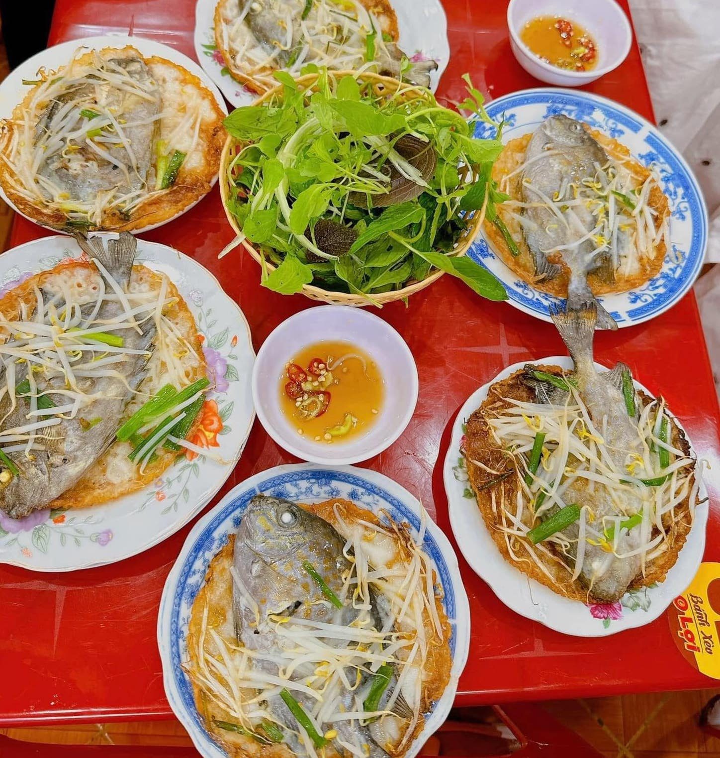 banh-xeo-ca-kinh-hue-8