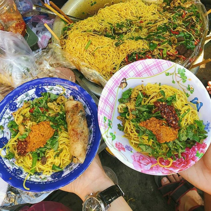 Khám phá ẩm thực chợ Chuồn Huế 